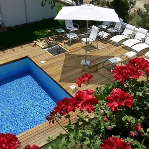 Satsuma Suites Otel